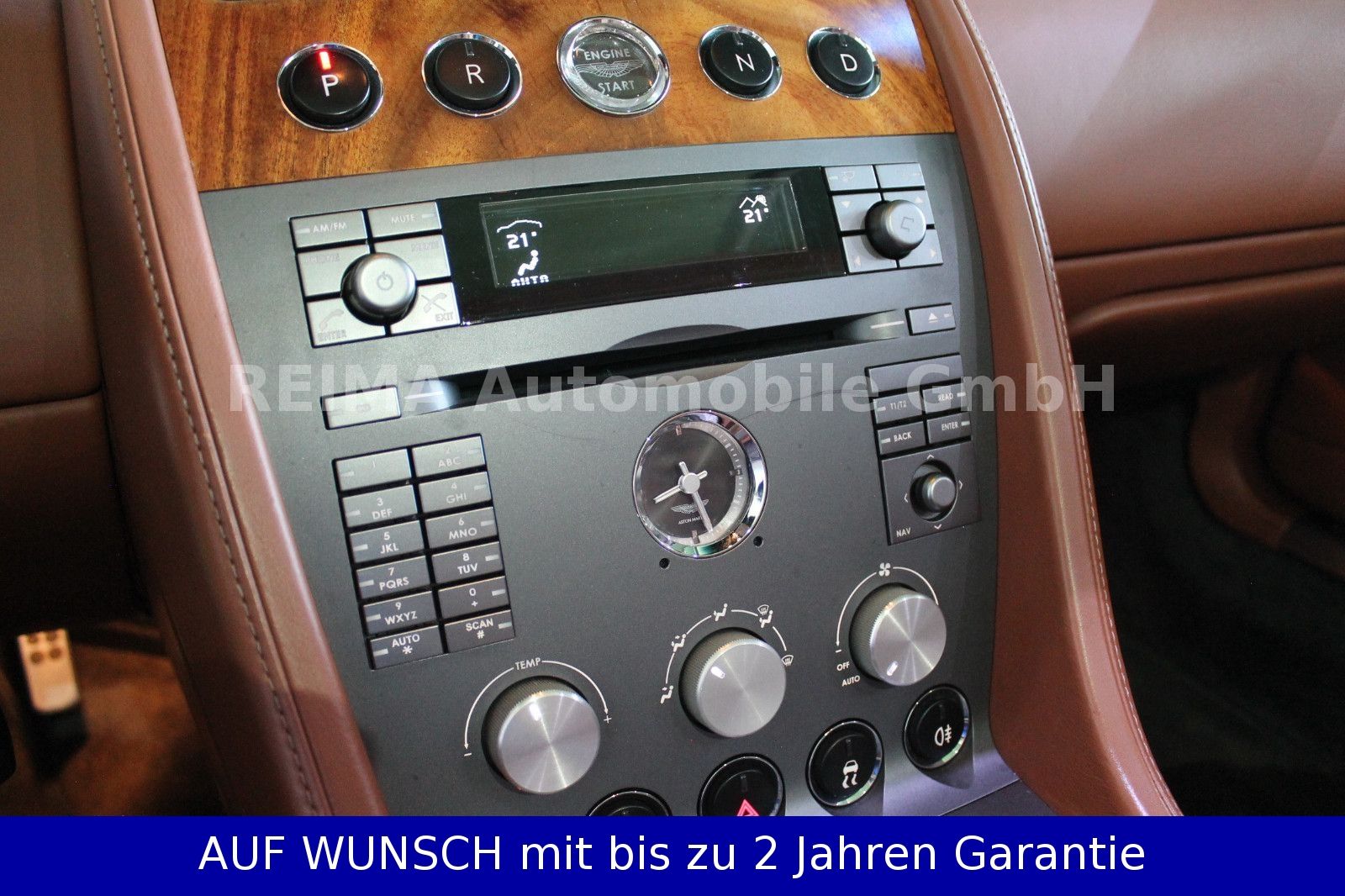 Fahrzeugabbildung Aston Martin DB9 Volante 5.9 i V12 Cabrio, Deut. Auslieferung