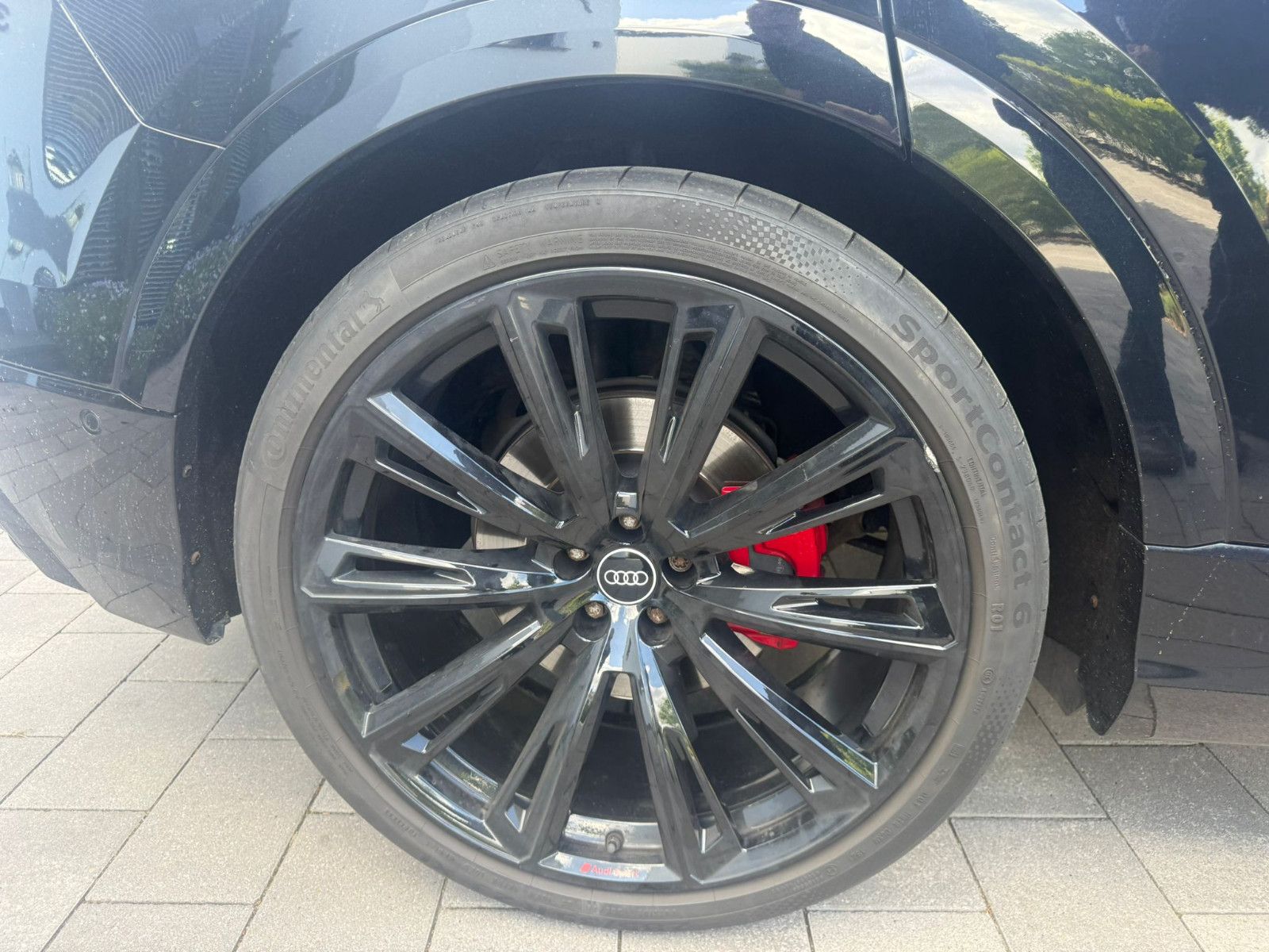 Fahrzeugabbildung Audi Q8 50 TDI quattro S-Line 1. Hand Vollausstattung