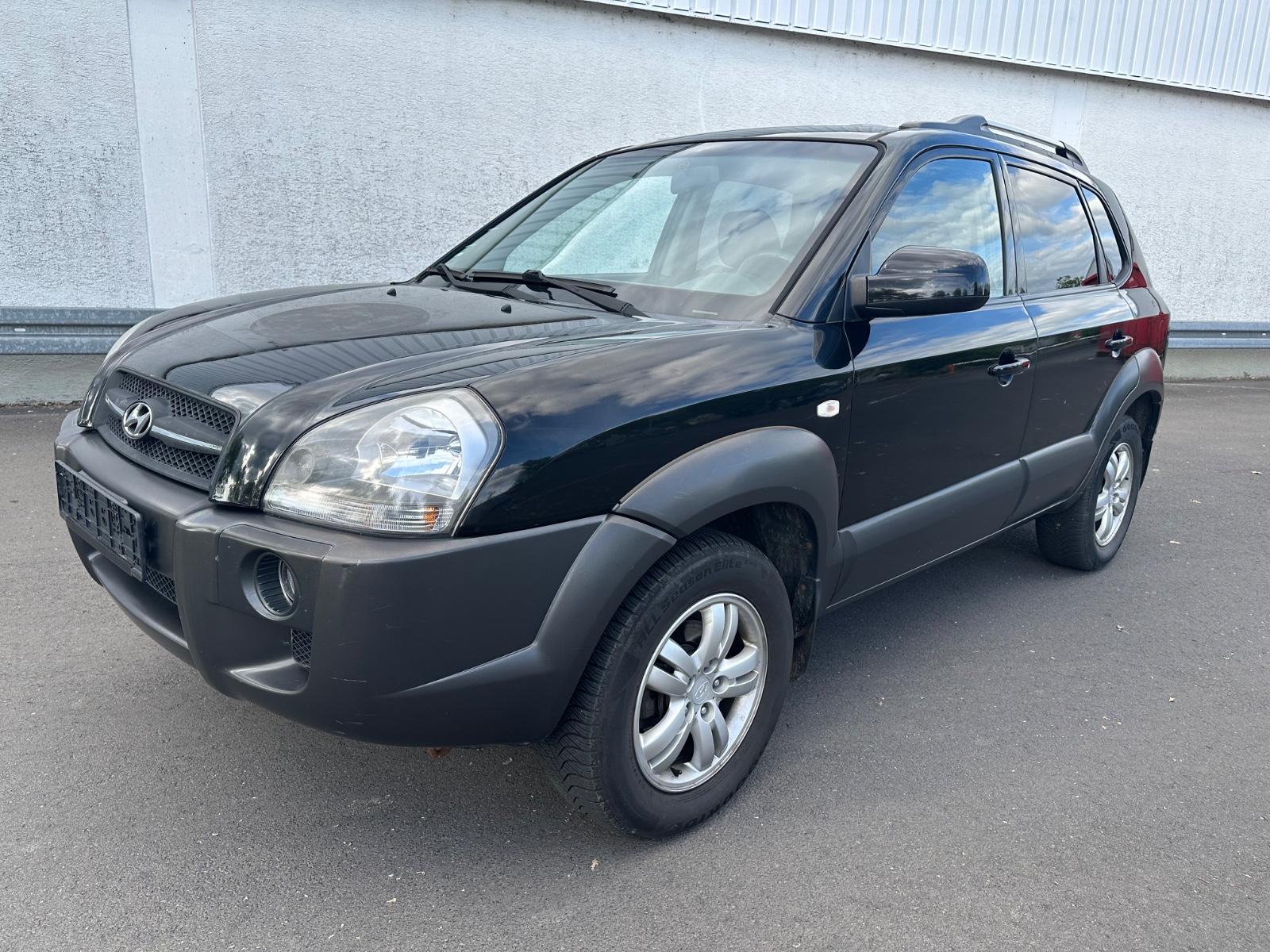 Hyundai Tucson 2.0 GLS 4x4 * LPG * AHK