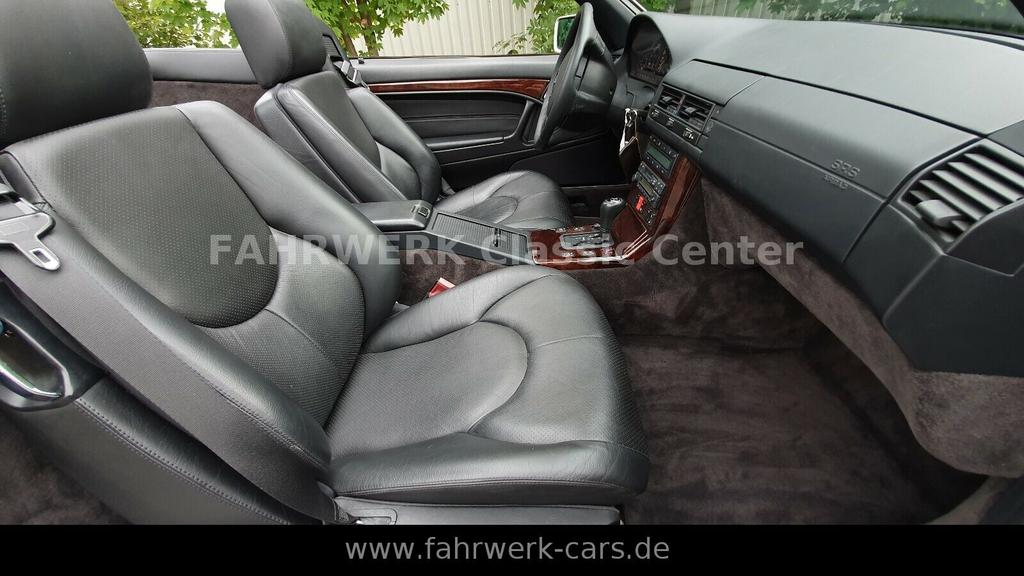 Mercedes-Benz SL 320