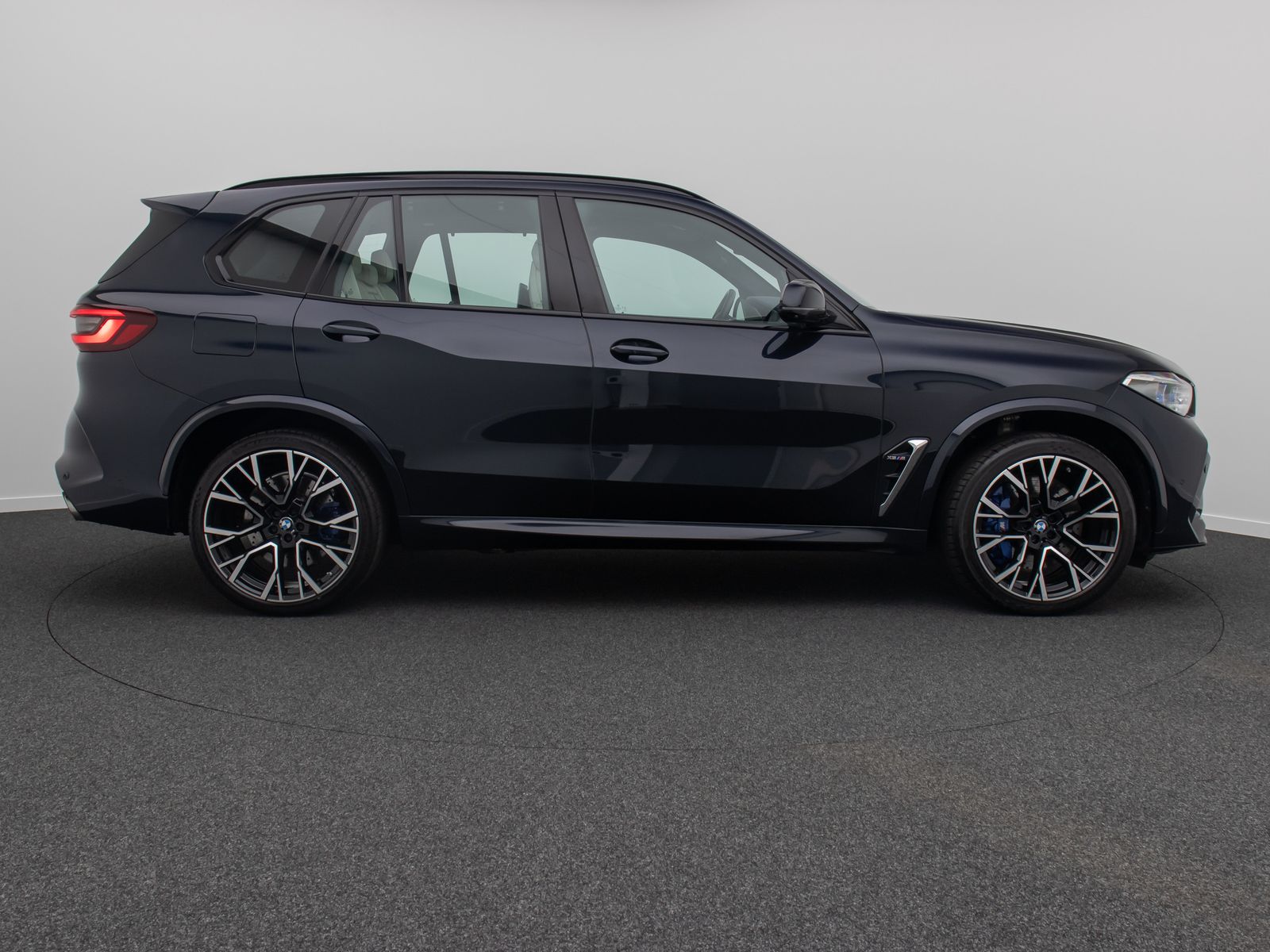 Fahrzeugabbildung BMW X5 M FondEntert NightVision TV SkyLoung MegaVoll
