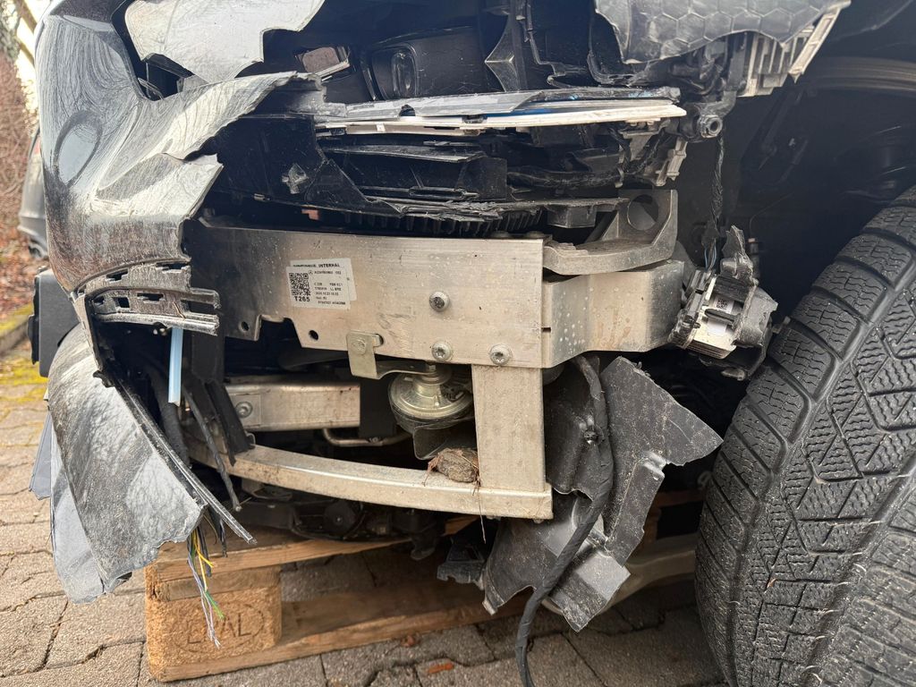 MERCEDES-BENZ CLE 200 Coupe Edition AMG LINE ADVANCED PLUS MERCEDES-BENZ CLE 200 Coupe Edition AMG LINE ADVANCED PLUS