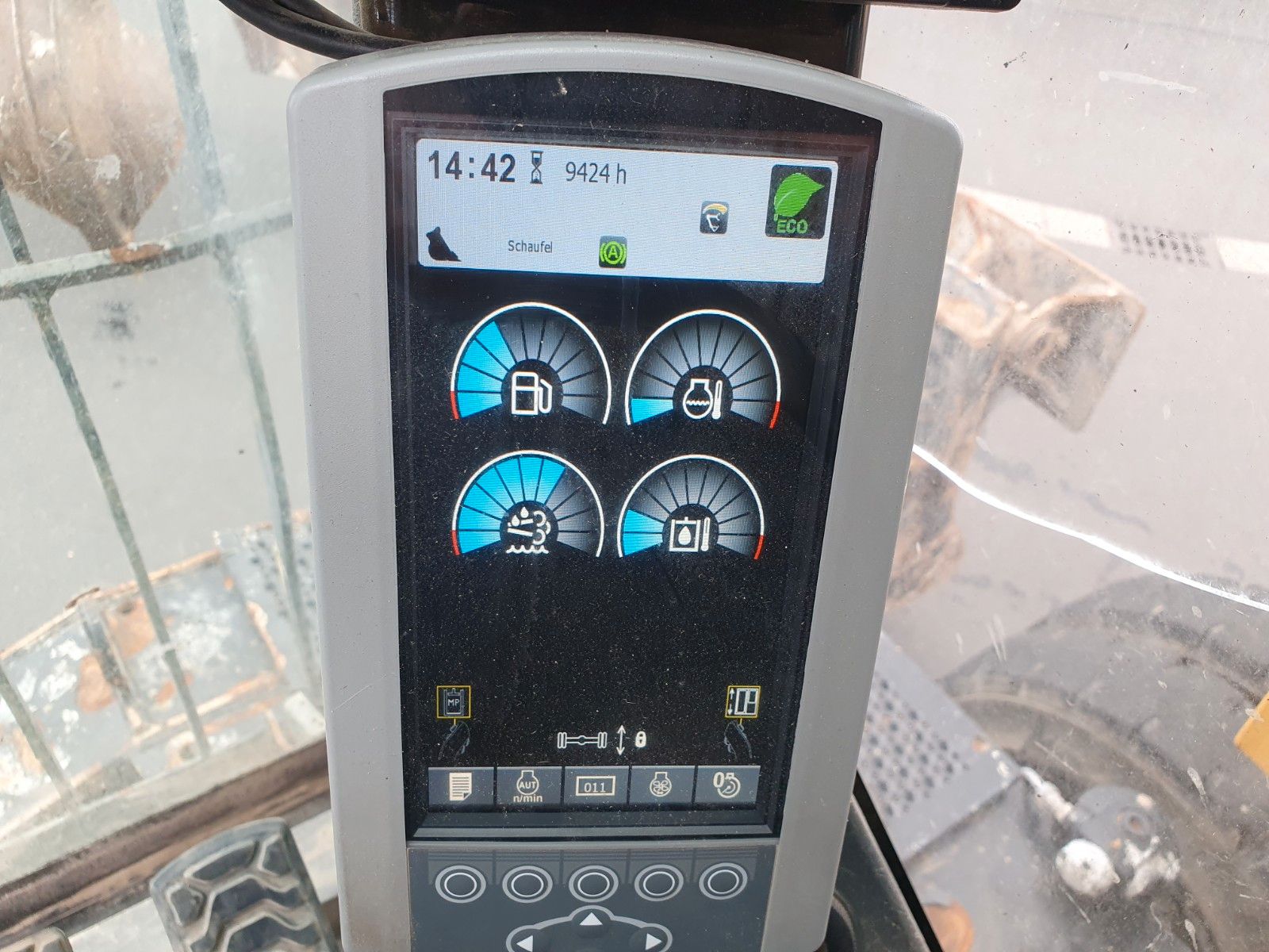 Fahrzeugabbildung CAT MH3024 / MH 3024 / Greifer / 2018 / 9.424h