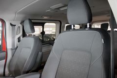 Fahrzeugabbildung Ford Tourneo Custom L1 Titanium Automat. NEUES MODELL