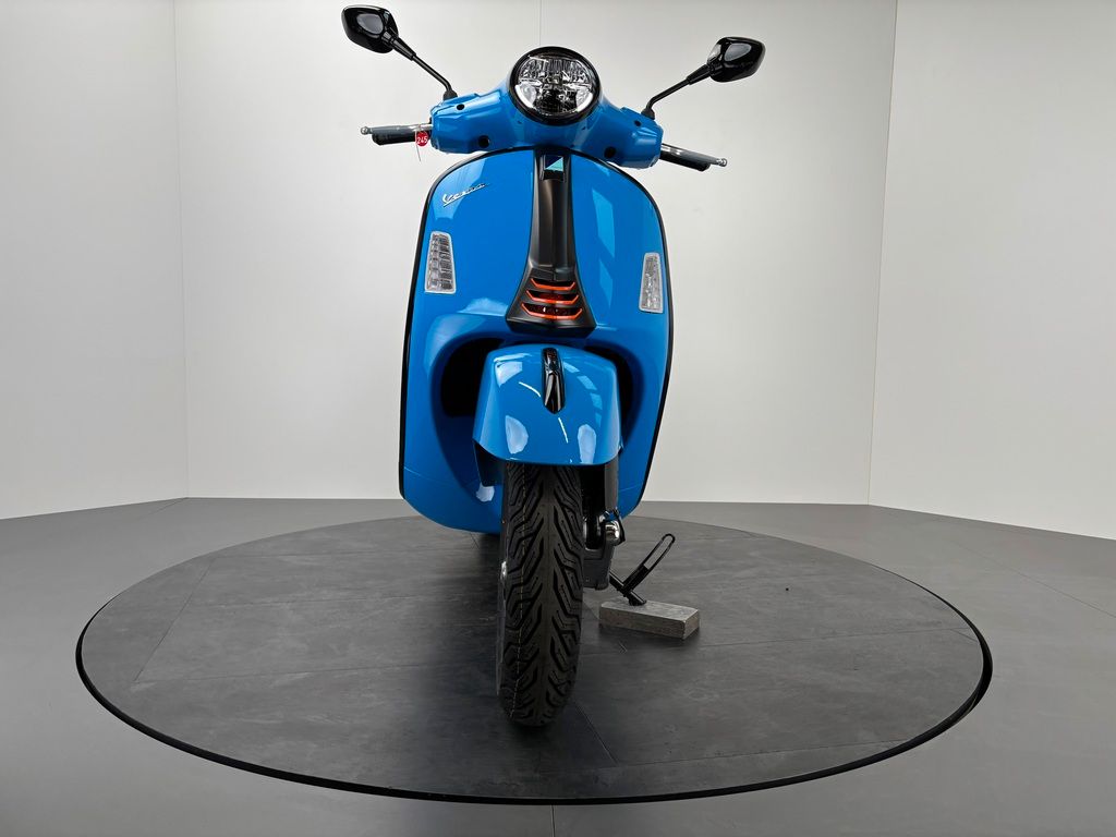 Fahrzeugabbildung Vespa GTS 125 SuperSport E5+ *NEUFAHRZEUG