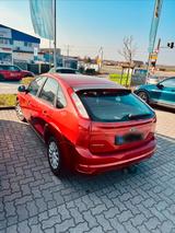 Ford 2010 Model Ford Focus 192 TÜV 2027 Benziner - Ford Model b Gebrauchtwagen