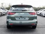 Kia cee'd SW 1.5T DCT Vision Navi PDC Kamera SHZ - mit Benzin-Antrieb: Grün, Scheckheftgepflegt