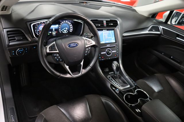Fahrzeugabbildung Ford Mondeo Lim. Titanium 1HAND|VOLL.AUSSTATTUNG|
