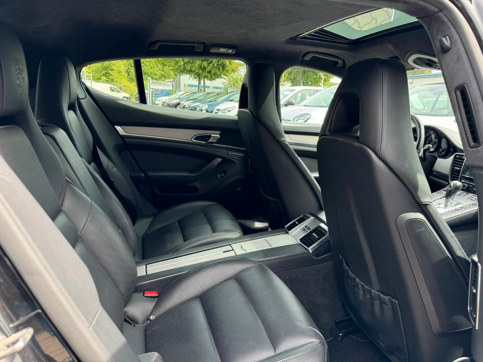 PORSCHE PANAMERA TURBO 4.8 V8 519 CH 4X4 BVA - ENTRETIEN PORSCHE COMLPET - TOIT OUVRANT - CAMERA 360°