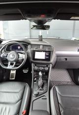 Volkswagen Tiguan Allspace 2.0 TSI OPF 162kW DSG 4MOTIO... - Volkswagen Tiguan Allspace mit Benzin-Antrieb: Grau, Panorama-Dach