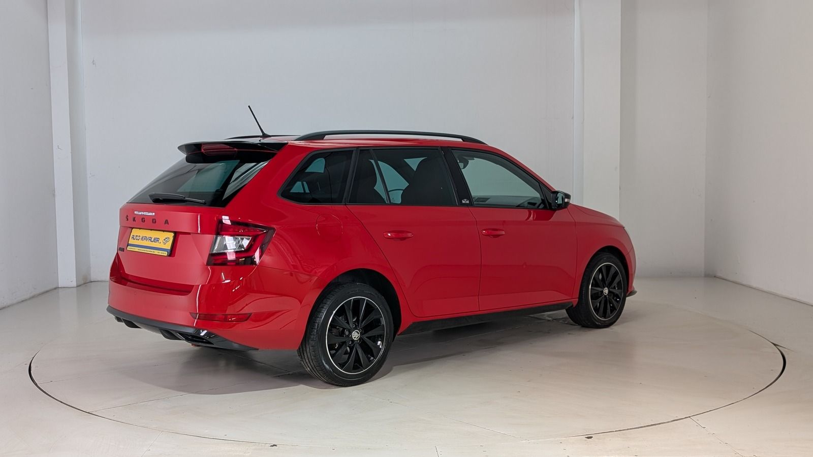 Fahrzeugabbildung SKODA Fabia Combi 1.0 TSI * LED * SHZ Monte Carlo
