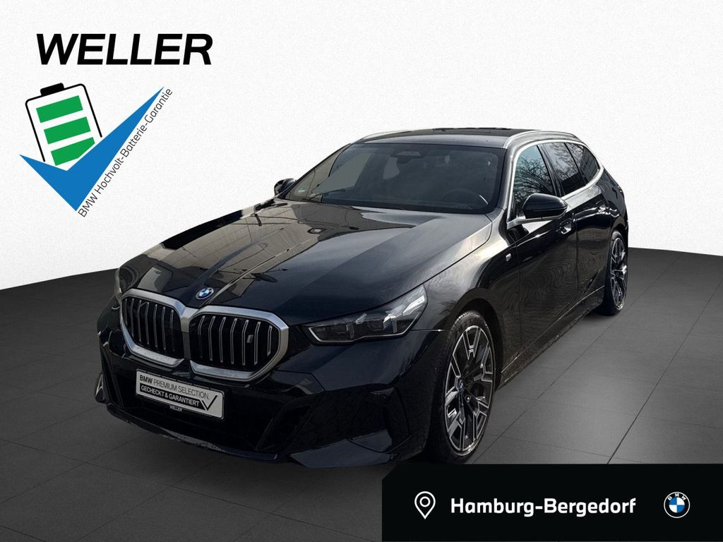 BMW i5 eDrive40 M-Sport Pano AHK 20"  Leas 549,- oA