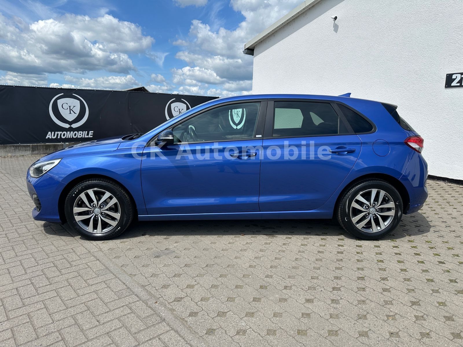Fahrzeugabbildung Hyundai i30 Passion 1.0 T-GDi/Klima/Kamera/Tempomat