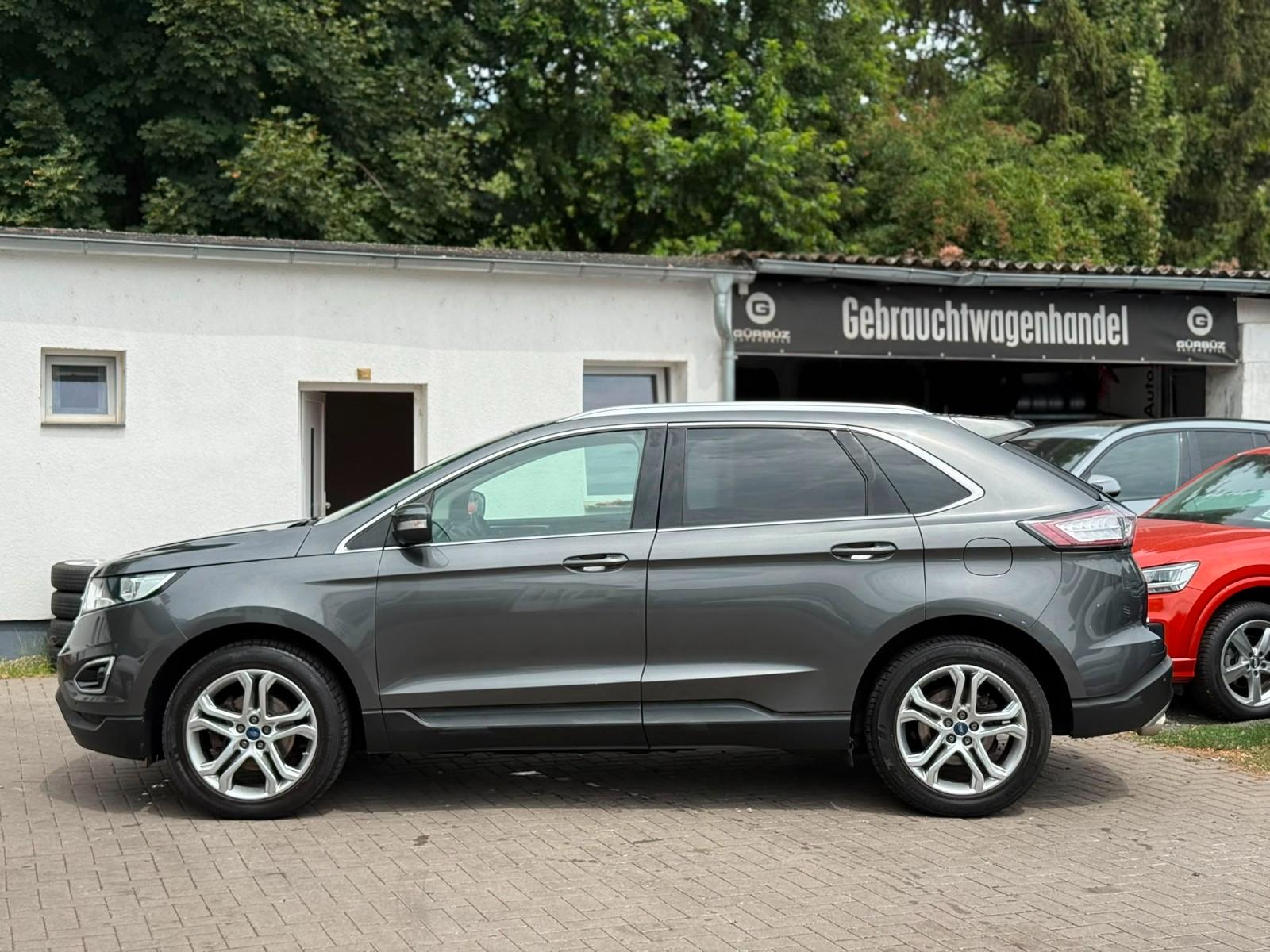 Ford Edge Titanium 4x4*Keyless*8Fach*Navi*Szhz