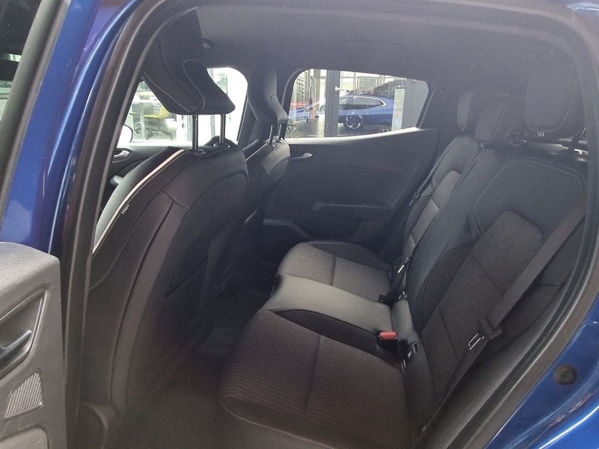 Fahrzeugabbildung Renault Clio INTENS TCe 100