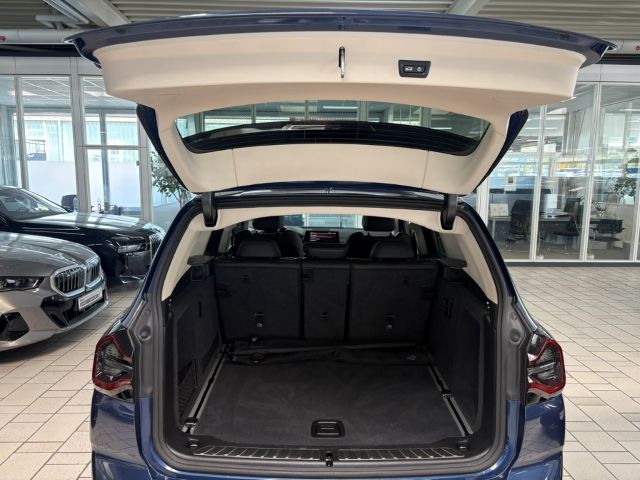 BMW X3 xDrive 20d A 18'' StandHZG AHK Leder H/K Lase foto 4