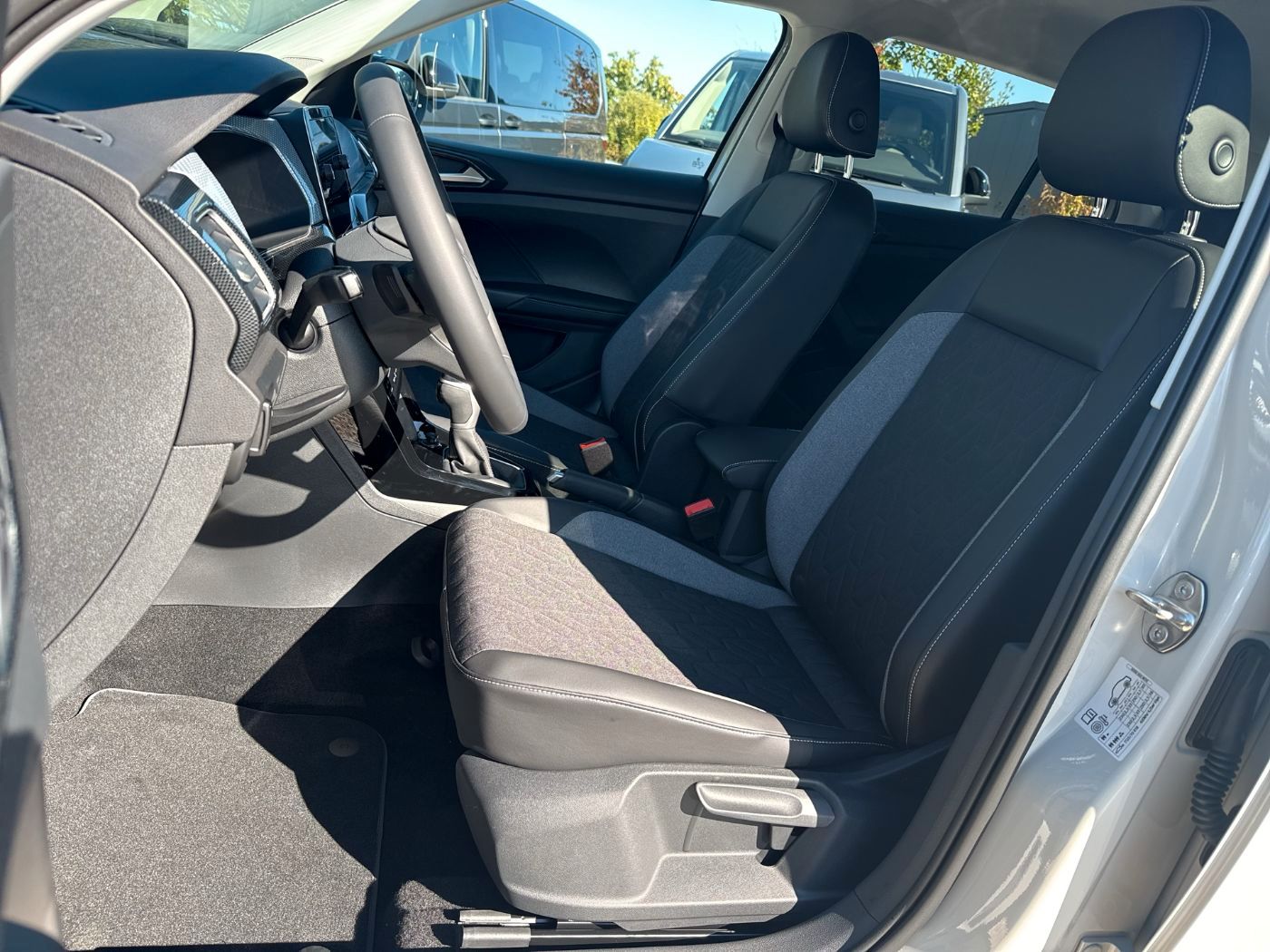 Volkswagen T-Cross - Bild 13