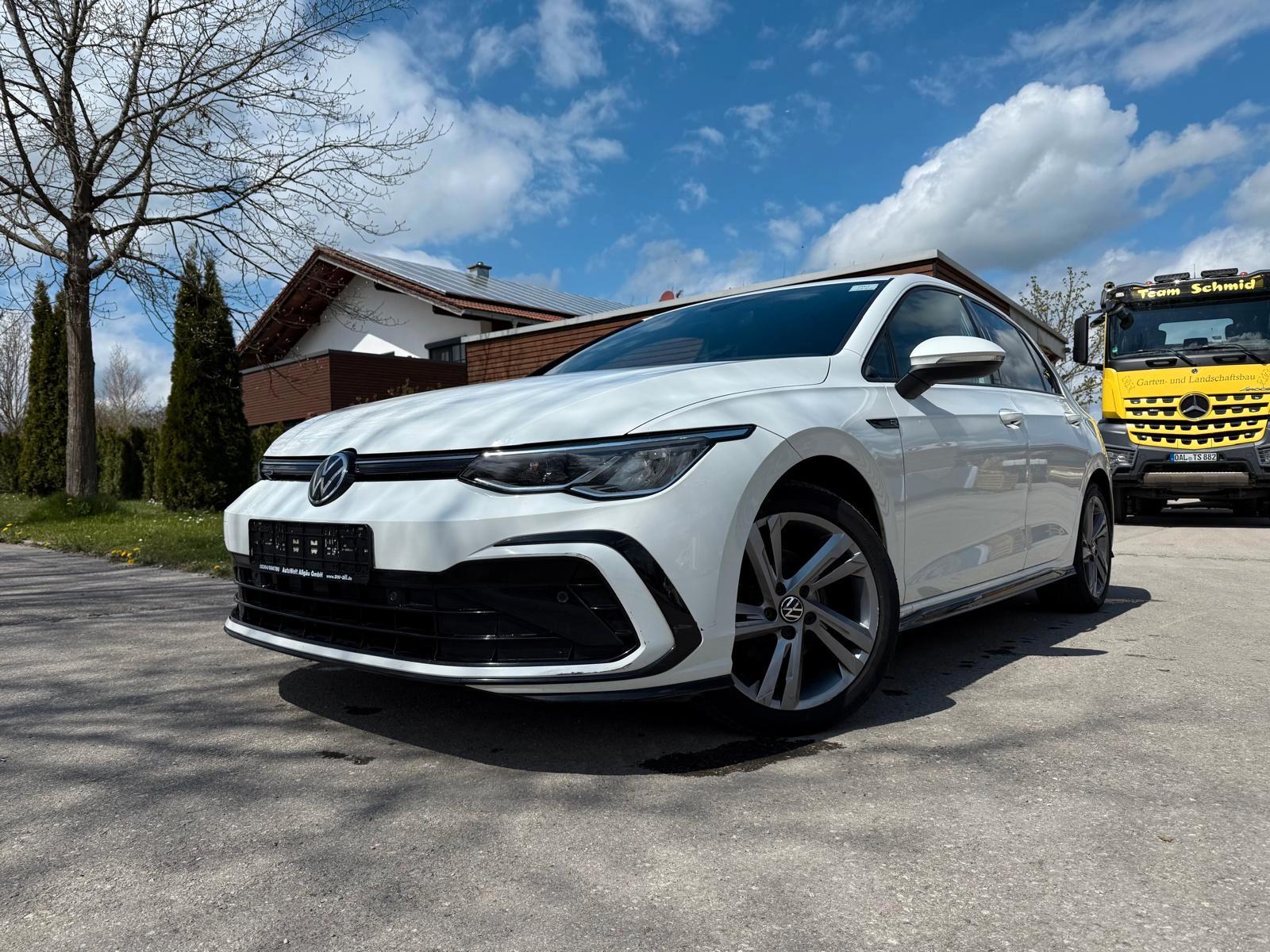 Volkswagen Golf VIII Lim. R-Line / NAVI / LED / KAMERA