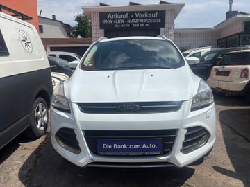 Ford Kuga - 1
