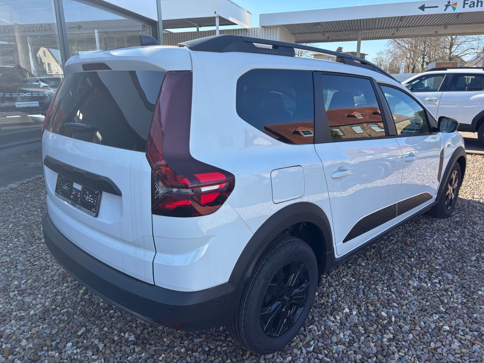 Fahrzeugabbildung Dacia Jogger Extreme+