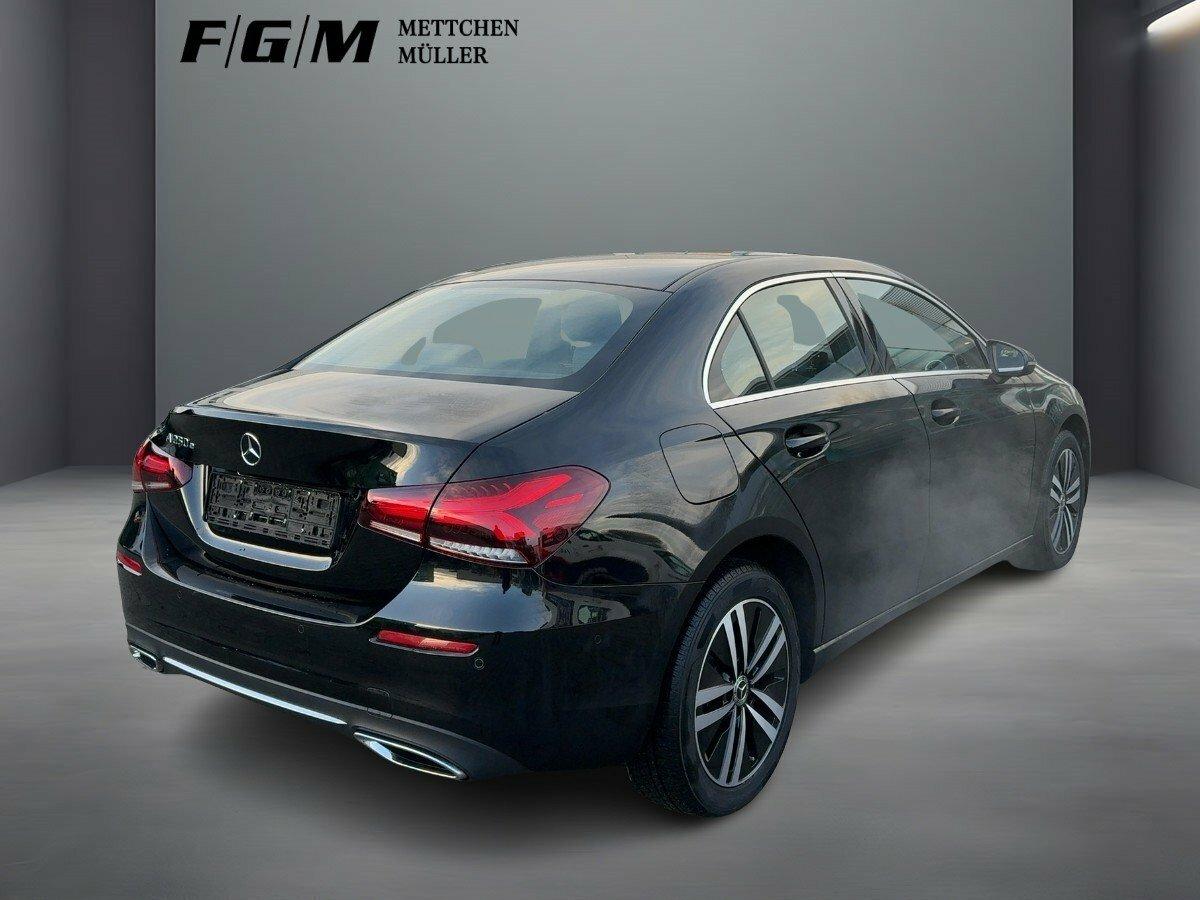 Mercedes-Benz A 250 e Limousine LED/Carplay/Kamera/MBUX/Ambien