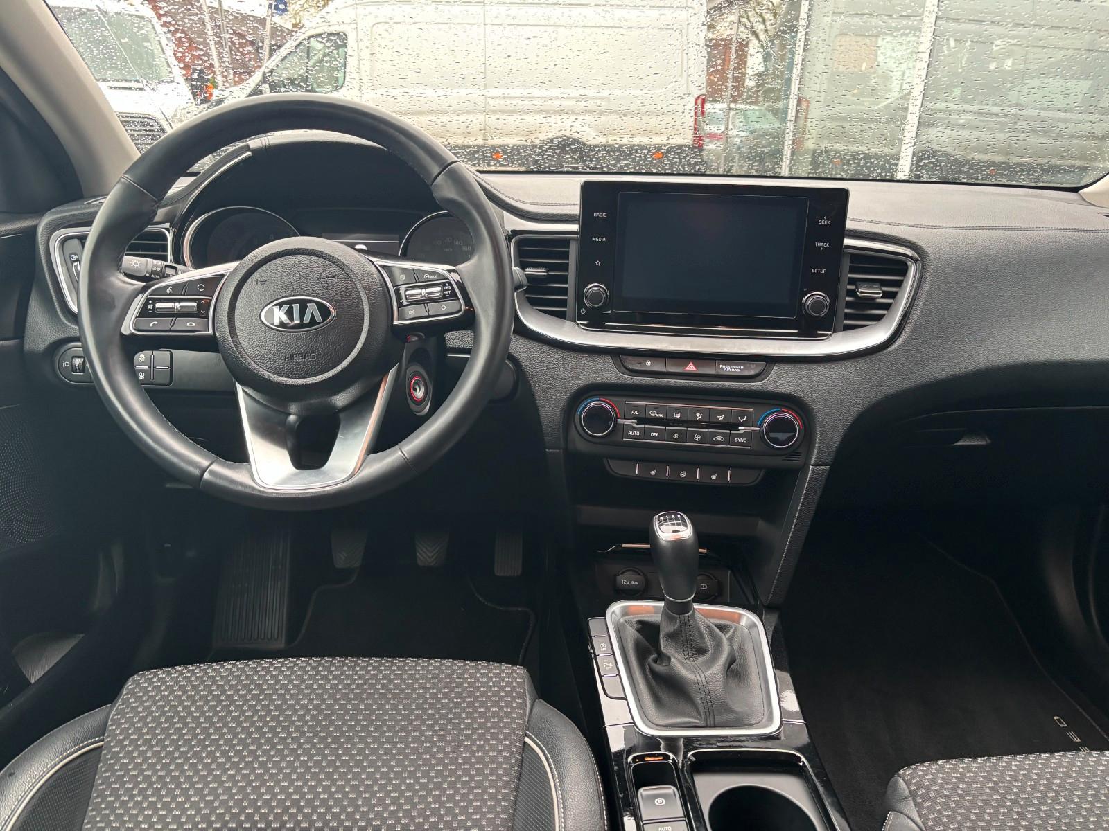 Kia XCeed  1,5 Vision*CarPlay*WINTER-PAKET*Bi-LED