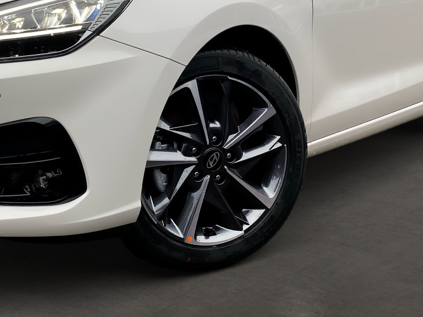 Fahrzeugabbildung Hyundai i30 Advantage