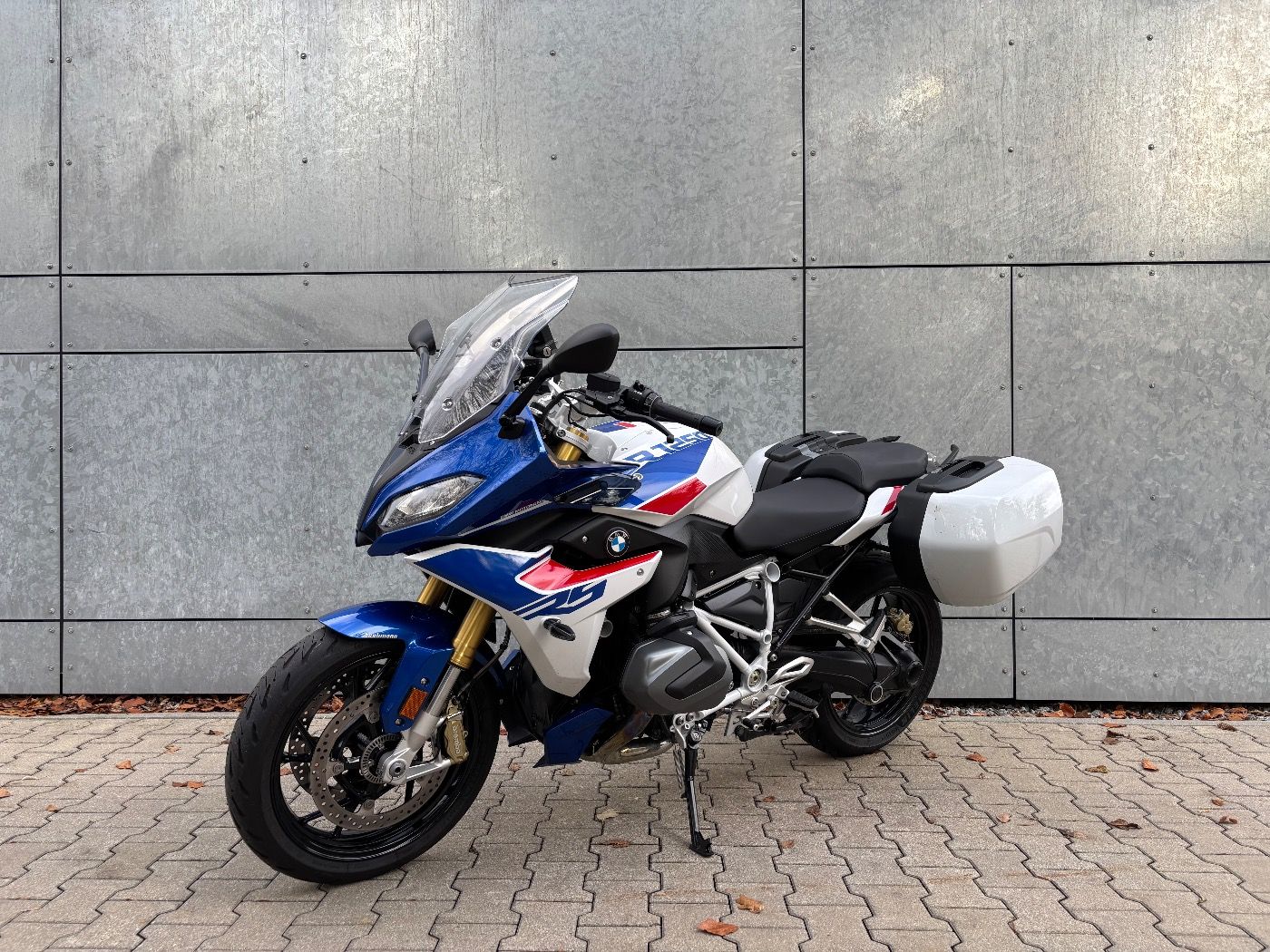 Fahrzeugabbildung BMW R 1250 RS Sport 3 Pakete Akrapovic Seitenkoffer