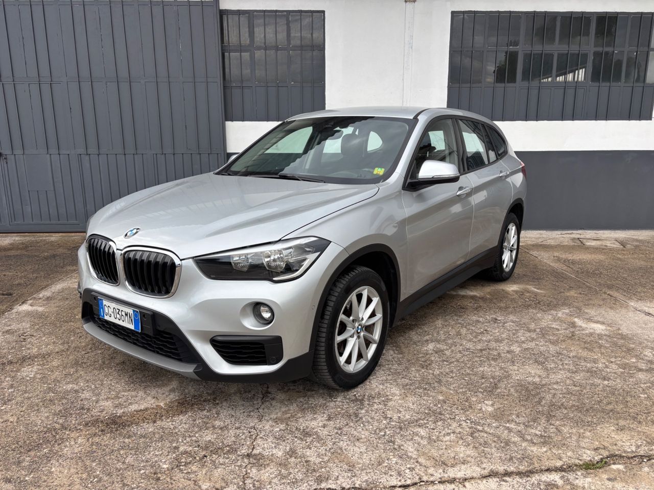 BMW Bmw 116d (EURO6) garanzia 12 mesi. Neopatentati