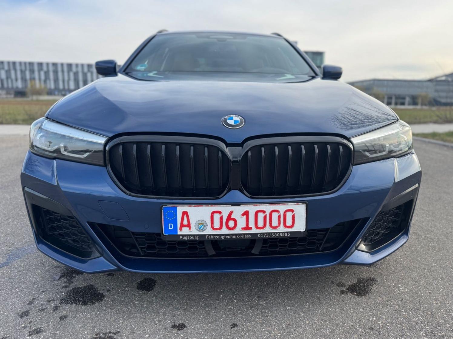 BMW 530 5 Touring 530 d xDrive M Sport AHK Mod.2023