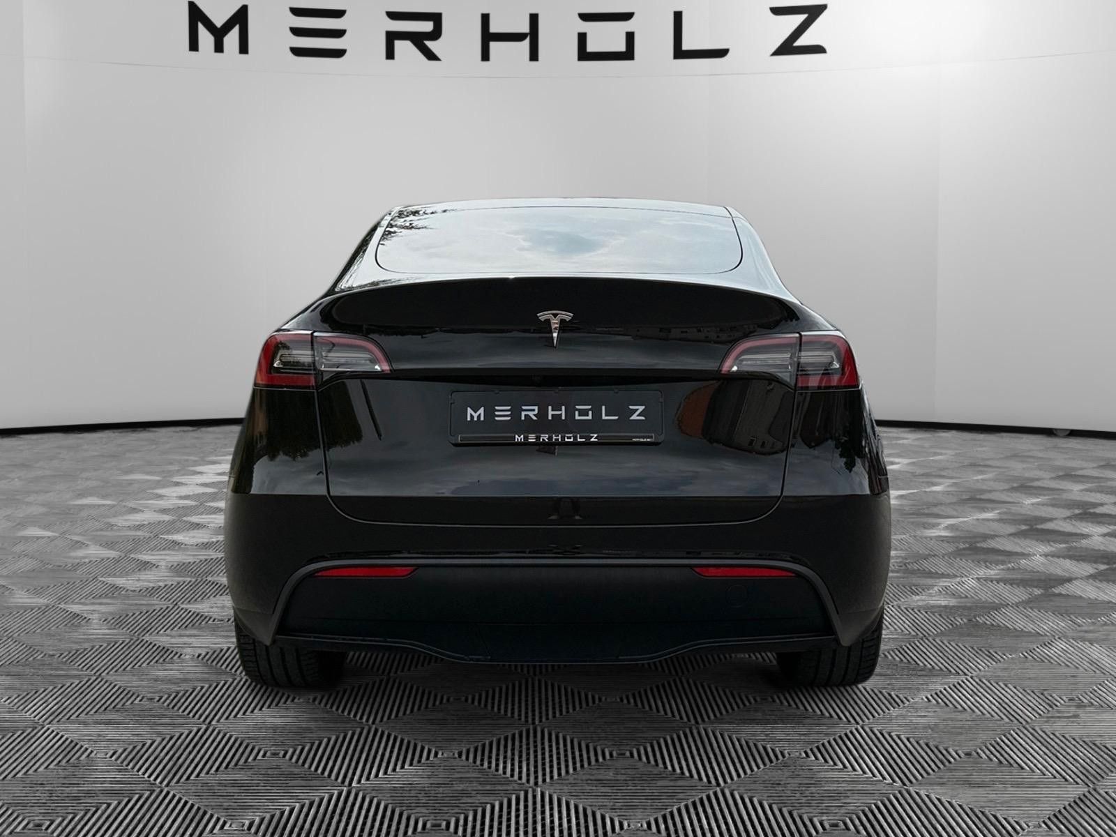 Tesla Model Y RWD Ryzen 1.Hand Hersteller foto 6