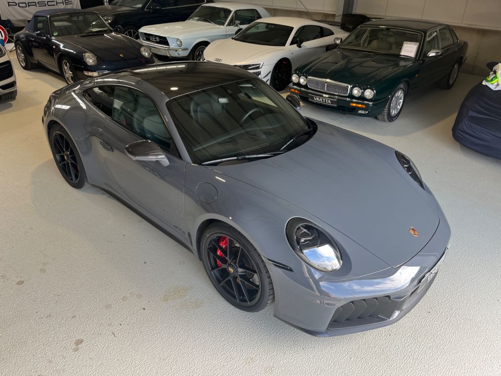 Porsche 992