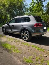 Volkswagen Touareg V8 TDI * 340 PS * mit nur 81.034 km - : V mit