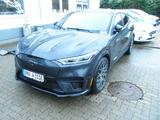Ford Mustang Mach-E GT AWD Aktionspreis Panoramadach - Ford Mustang Mach-E: Limousine