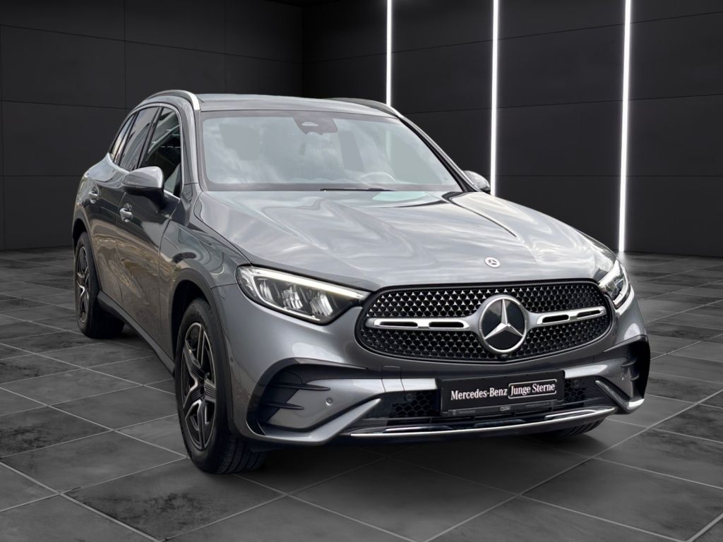 Mercedes-Benz GLC 220 d 4M AMG/LED/Panorama-SD/Kamera/AHK/ imagem 3