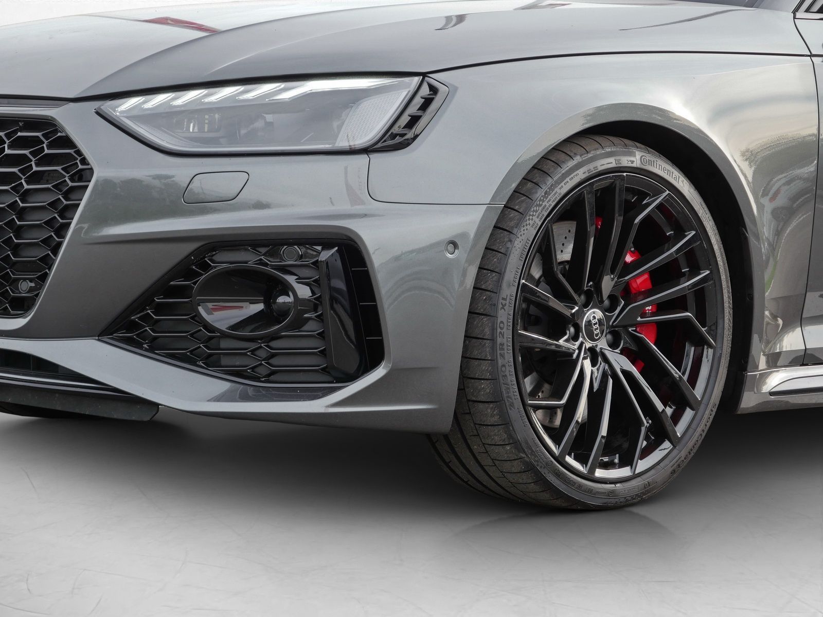 Audi RS4 - Bild 13