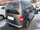 Volkswagen Caddy 2.0 TDI DSG Kombi Highline Xenon|AHK|PDC - VW Caddy Gebrauchtwagen in Erfurt