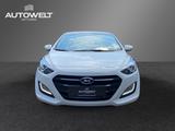 Hyundai i30 1.6CRDi blue Classic 8-fach - Hyundai i30 Gebrauchtwagen in Bielefeld