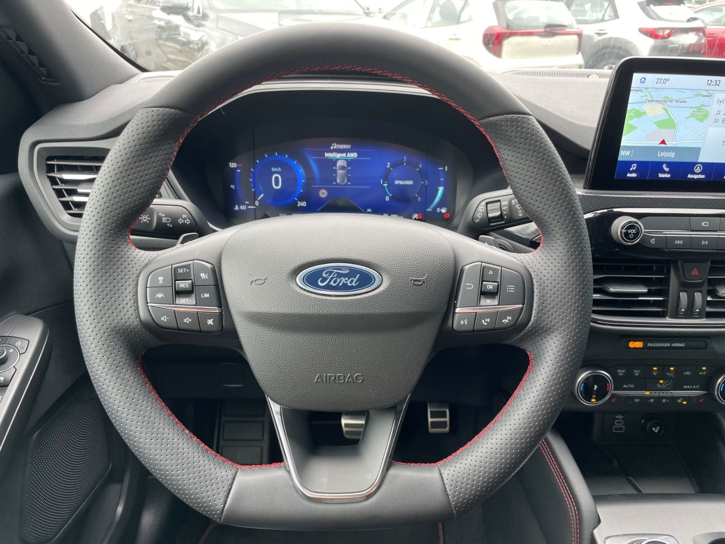 Fahrzeugabbildung Ford Kuga ST-Line X LED B&O elek Sitze und Heckkl