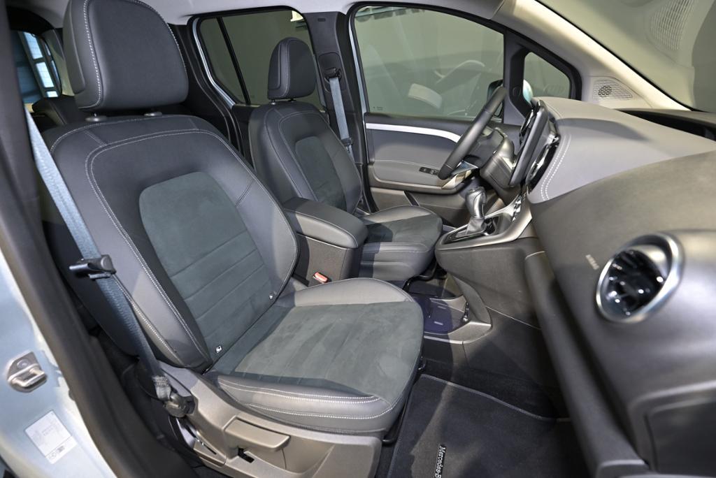 Mercedes-Benz T 180 d PROGRESSIVE NAVI AHK 1.5t. Klima LED ALU