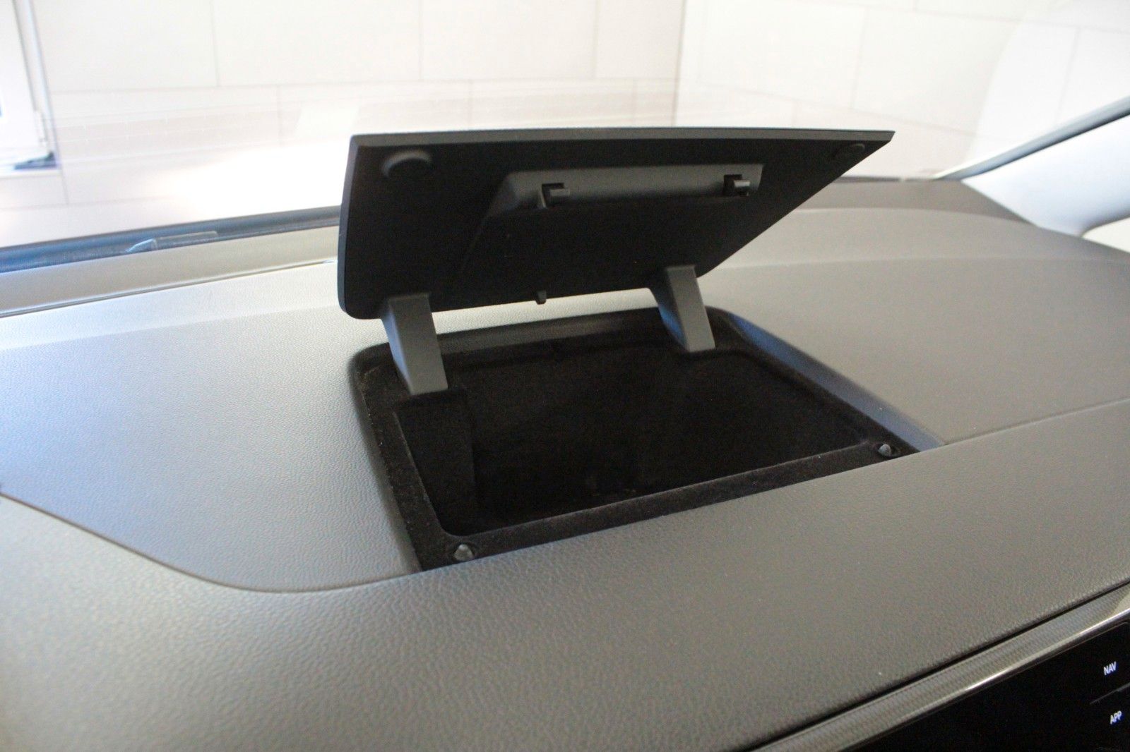 Fahrzeugabbildung Volkswagen Golf Sportsvan 1.0 TSI OPF IQ.DRIVE