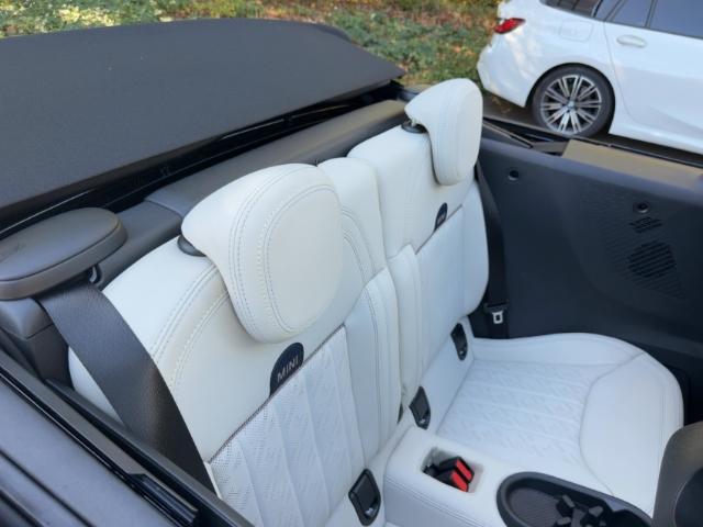 MINI Cooper S Cabrio HUD Navi HarmanKardon LED Kurven