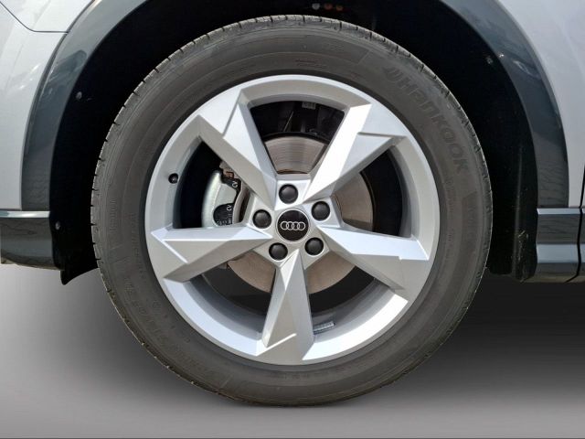 Q3 35 TFSI S-TRONIC ADVANCED AZV+LED+NAVI+PDC