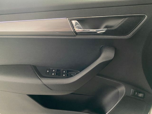 KAROQ Style 1.5 TSI DSG AHK+NAVI+LED+ACC
