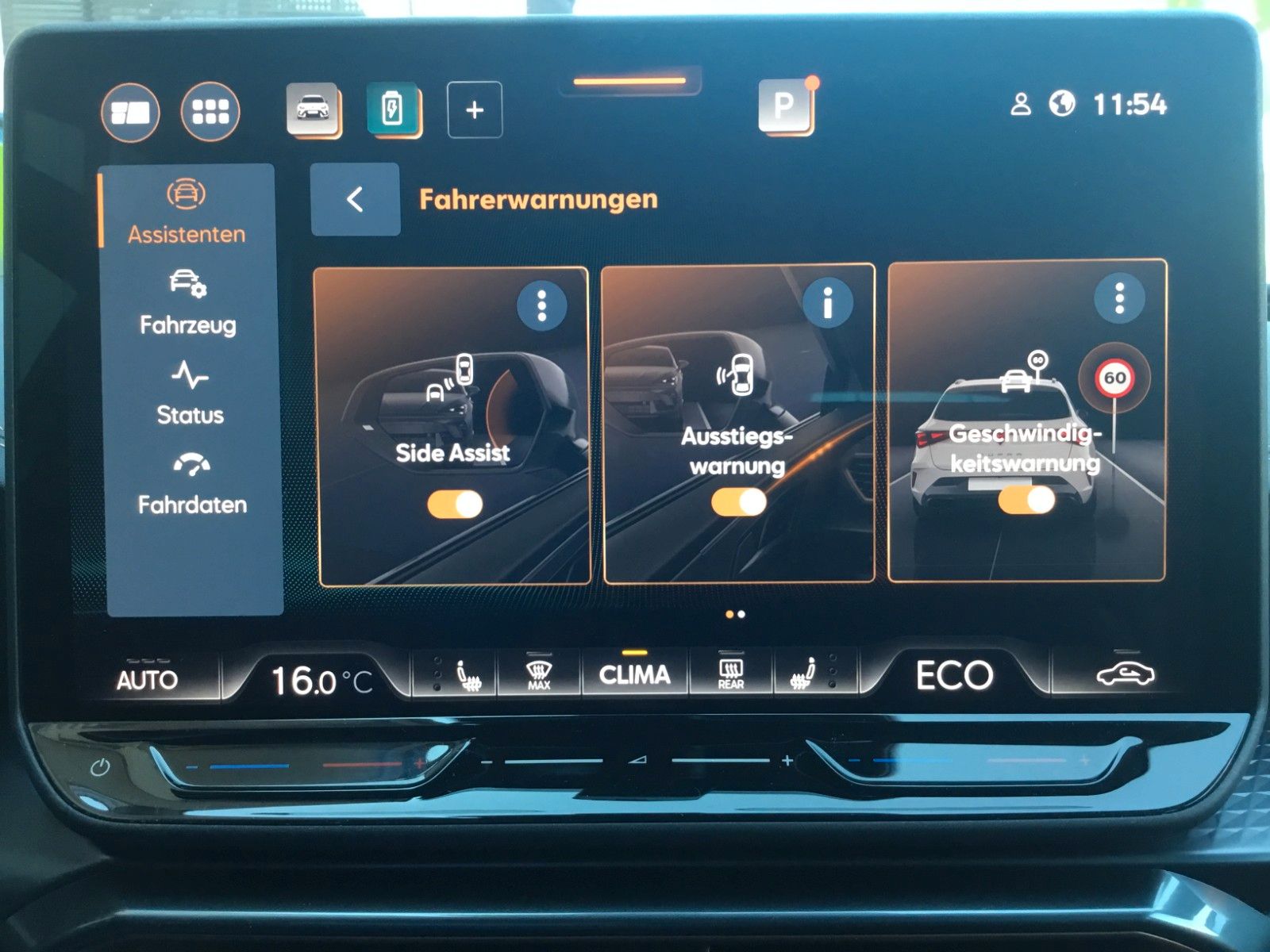 Fahrzeugabbildung CUPRA Leon 1.5 E-HYBRID DSG Sportstourer+AHK+Kamera+18