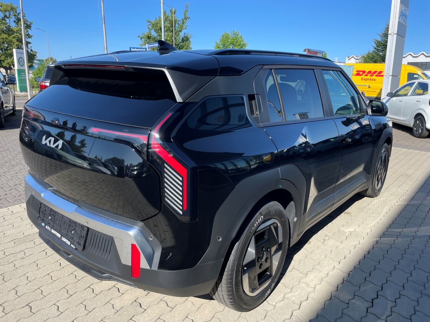 Fahrzeugabbildung Kia EV3 150 kW Earth LED totWinkAss 360 Kamera