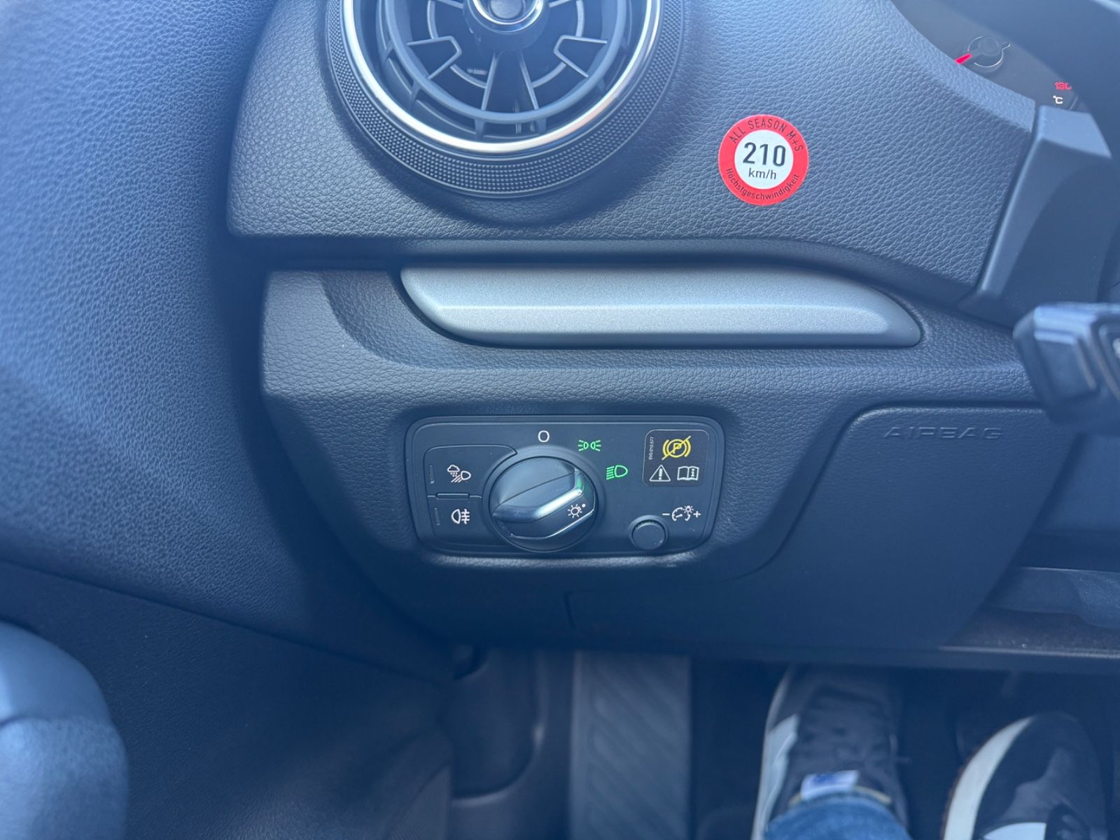Fahrzeugabbildung Audi A3 Sportback Navi+Xenon+Sitzheizung