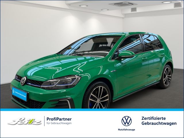 Volkswagen Golf VII 1.4 TSI GTE *LED*NAVI*PARKSENSOR*SITZH*