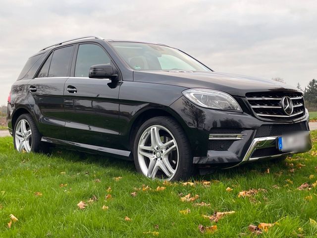 Mercedes-Benz Mercedes Benz ML 350 Bluetec 4 MATIC Volla...