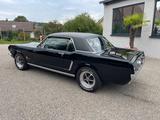Ford Mustang, schwarz, super Ausstattung, tolles Auto - gebrauchte Ford Mustang aus dem Jahr 1965